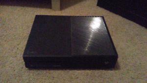 1TB Xbox One w. Controller + Headset