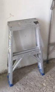 2' step stool