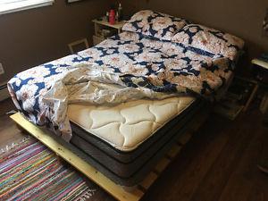 2 year old Pocket Coil Mattress and box spring