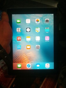 2nd Gen iPad 32 GB $150 asking $100 for quick sale now