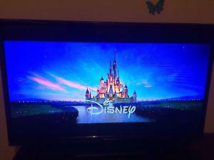 32" Hisense TV