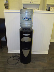 Bellagio Water Cooler Hot and Cold Excellent Condition