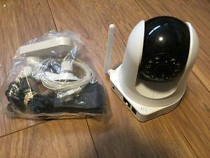Bran New Home Security D-Link Pan & Tilt Network Camera with