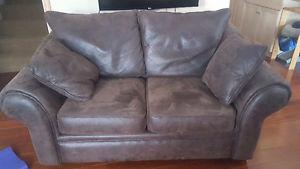 Brown Polyester love seat