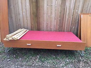 Daybed couch free