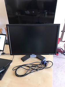 Dell 22" Wide Screen Computer monitor