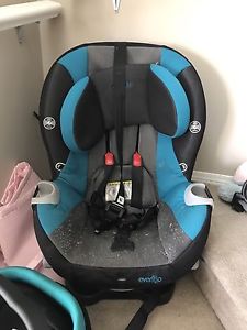 Evenflo convertible car seat
