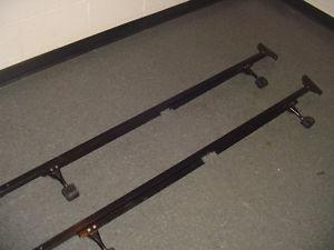 Folding bed frame