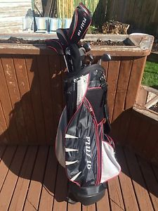 For sale: Dunlop Plus 10 - golf clubs and bag-$100. OBO