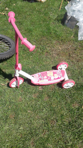Girls Barbie Scooter