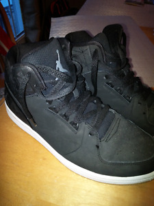 Jordan's size 8 men's