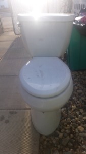 Kohler toilet like new