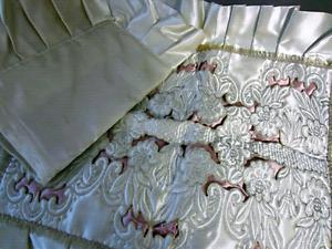 Lauxury silk bed sheet and pillow cases