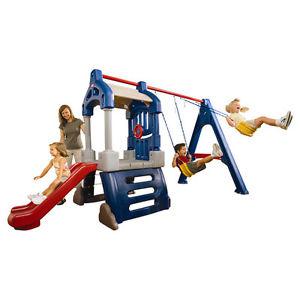 Little Tikes - Clubhouse Swingset