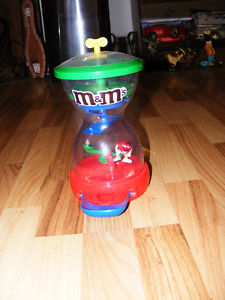 M&M's Red TEETER TOTTER TOP CANDY DISPENCER