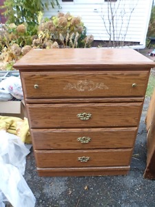 Matching set of 2 dressers, bedside table and mirror