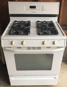 Maytag Gas Stove and Oven