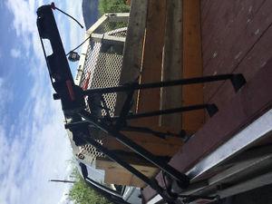 Mint trunk mount bike rack