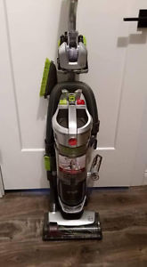 NEW Air Lift Deluxe Upright Bagless Vacuum Cleaner