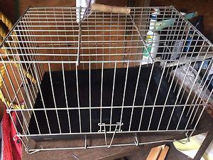 Pet cage/carrier