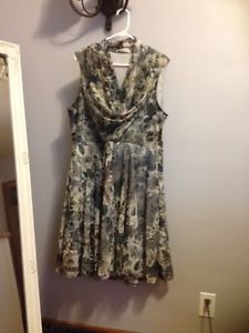 Rustic floral pattern dress - XL