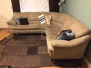 Sectional sofa - Inspiration Furniture $400