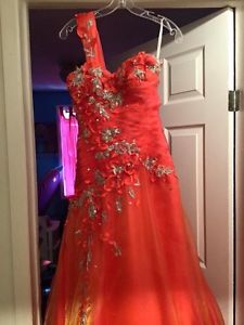Size 2 prom dress