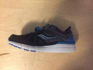 Size kids 12 never used saucony sneakers