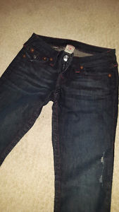 True Religion Brand Jeans "Straight" Size 6
