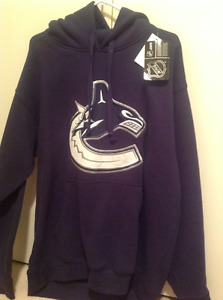 Vancouver Canucks NHL -Hooded Jersey-NEVER WORN