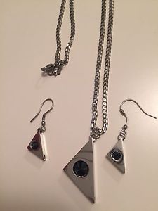 Wanted: Stainless Steel Triangle necklace and bracelet