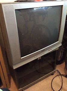 32 inch Box TV with stand