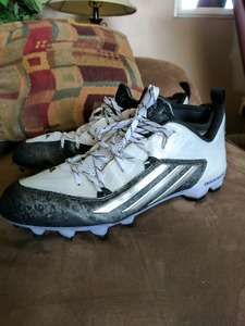 Adidas  quick frame football cleats size 11.5