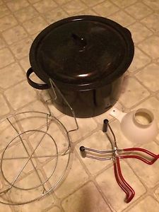 Canning pot and accessories