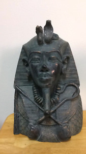 Egyptian head figure