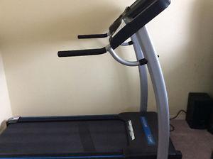 Horizon folding treadmill SCT