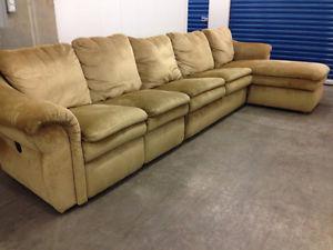 Lay-Z-Boy SECTIONAL - Delivery