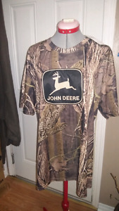 *NEW WITH TAGS* John Deere Shirt