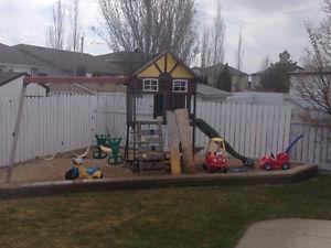 Outdoor play structure