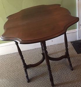 Solid Maple wood gated table