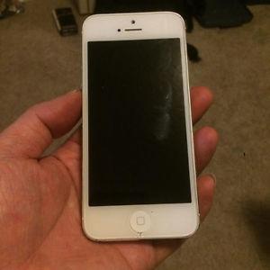 unlocked iphone 5 16gb white (wind/freedom compatible)