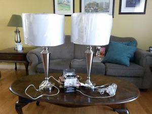 2 table lamps new