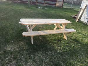 6ft and 8ft picnic tables
