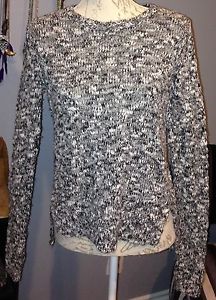 Abercrombie & Fitch Medium Black and White Sweater