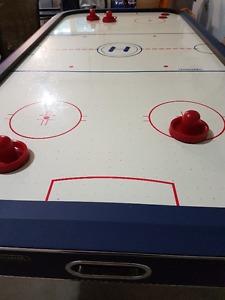 Air Hockey game