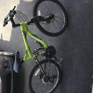 Boys mountain bike in excellent shape