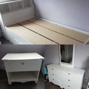 Child's Twin Bedroom Collection