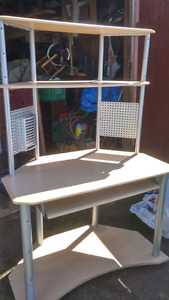 Computer desk