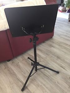 Deluxe Adjustable Music Stand