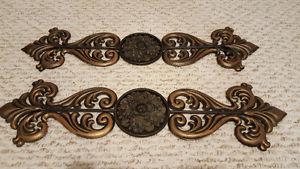 Double Set of Hanging Wall Pieces